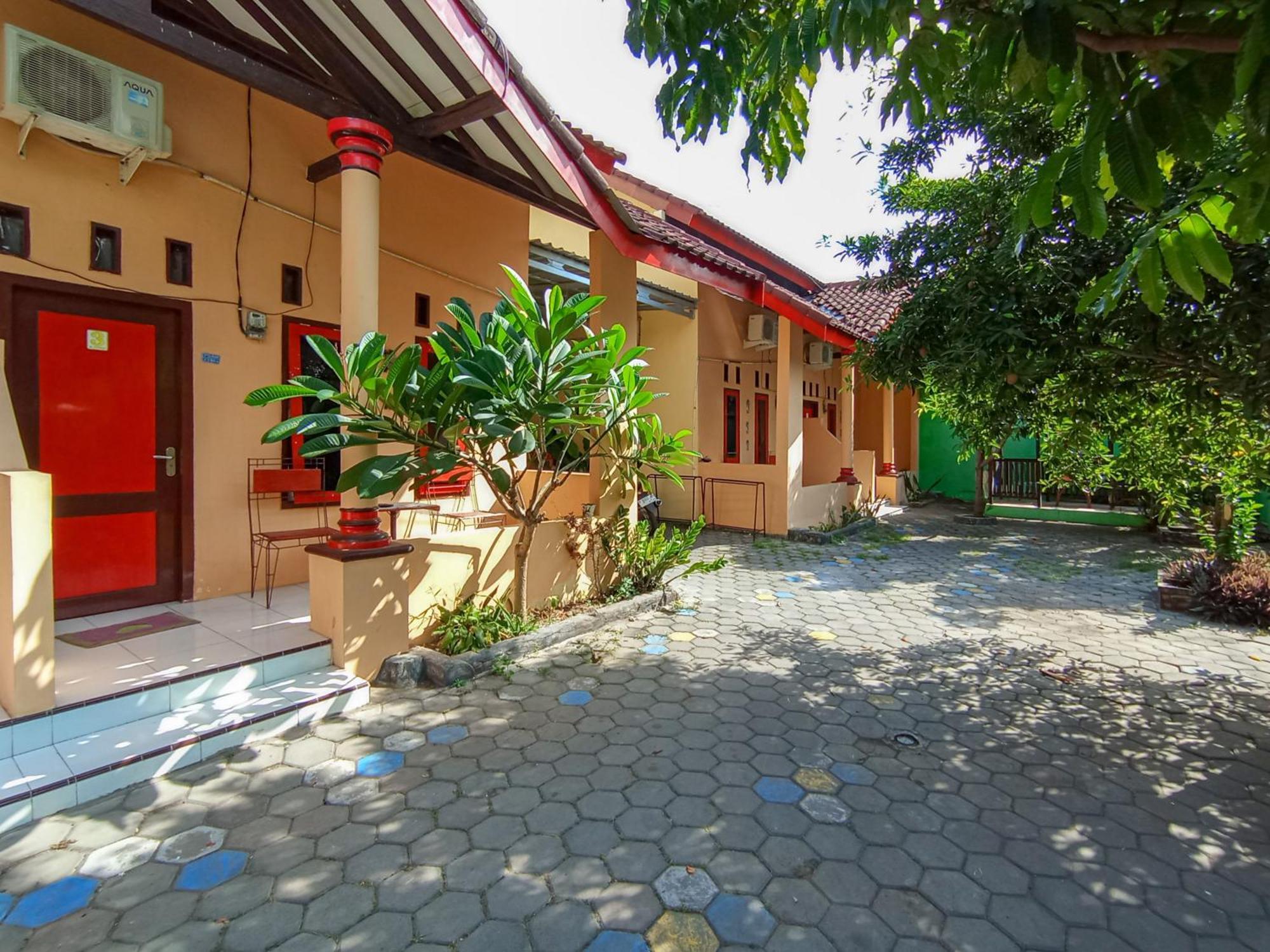 OYO 3100 El Shaday Family Residence Banyuwangi  Exterior foto