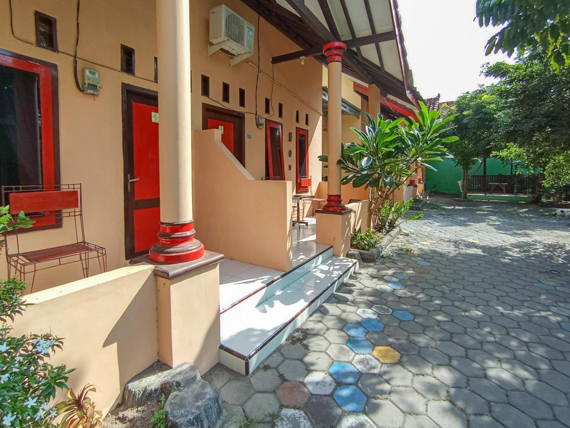 OYO 3100 El Shaday Family Residence Banyuwangi  Exterior foto